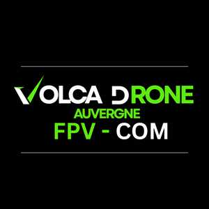 Volcadrone-Auvergne , un télépilote de drone à Vaulx-en-Velin